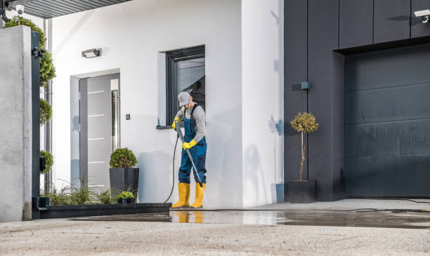 Best Gutter Cleaning  in Gresham, OR